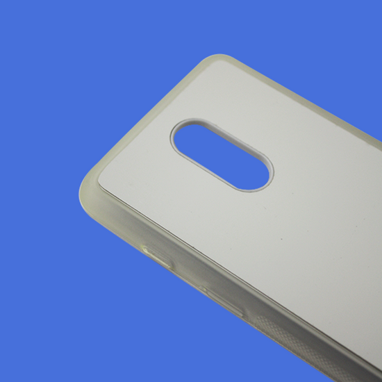 Vidéo montrant le processus de fabrication d'une coque 2D TPU