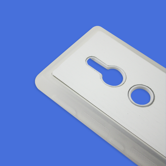 Vidéo montrant le processus de fabrication d'une coque 2D TPU